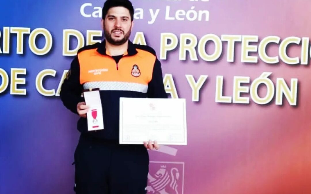 Álvaro Alaguero, Medalla de Plata al Mérito de la Protección Ciudadana